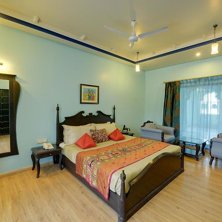 Juesta Lake Nahargarh Palace, Chittorgarh Parsoli Экстерьер фото